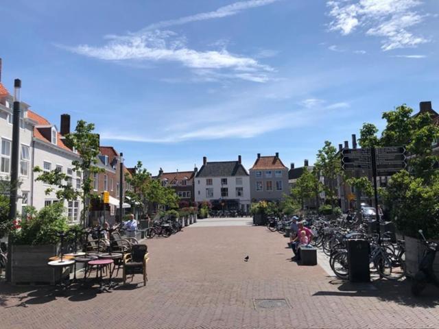 Ruime Studio 'In De Drie Koningen' In Hartje Middelburg Bagian luar foto